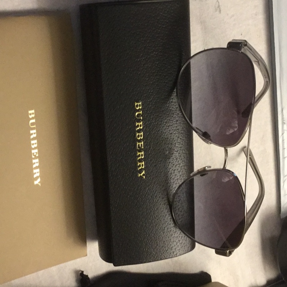 Women’s Burberry Sunglasses OBE 10038G